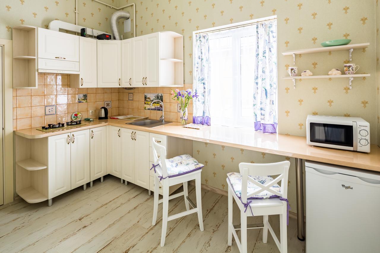 Lovely Apartment In The City Center Lviv Exterior foto